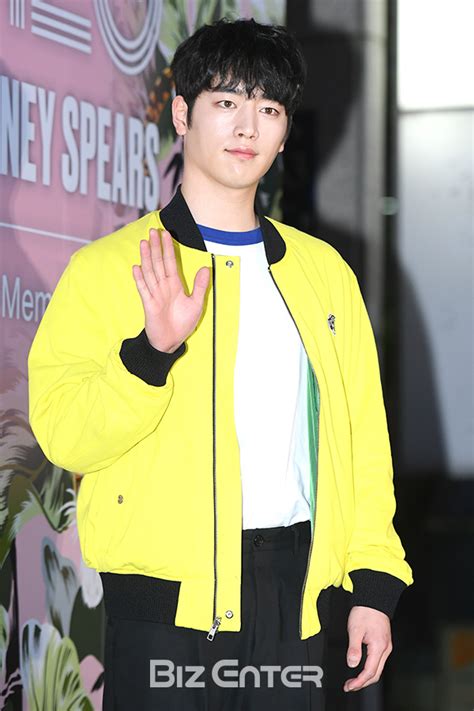 Av닷컴은 일본 av 토렌트 파일과 일본 av 실시간 재생을 제공하는 사이트입니다. BZ포토 서강준, 여심 저격 비주얼-비즈엔터