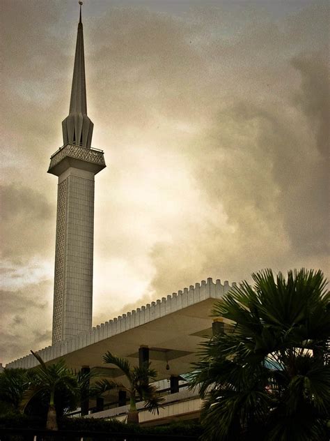 Masjid Negara National Mosque In Kuala Lumpur Masrur Ashraf Flickr