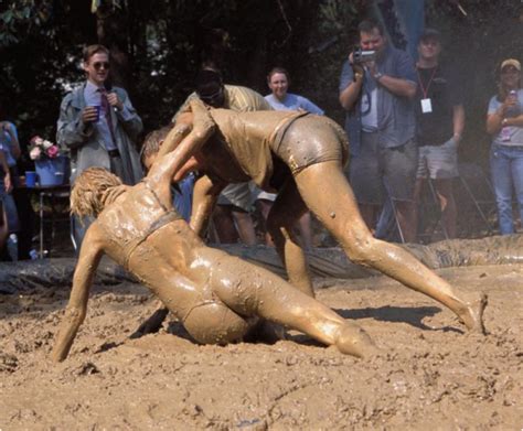 Lesbian Mud Wrestling Pictures Porn Pics Moveis Comments