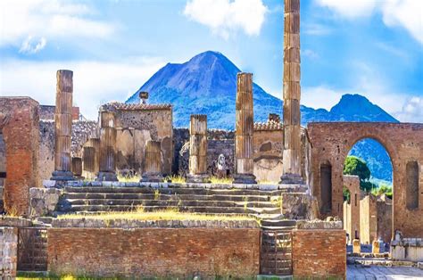 Pompeii And Vesuvius Light Lunch And Entrance Tickets Buyourtour