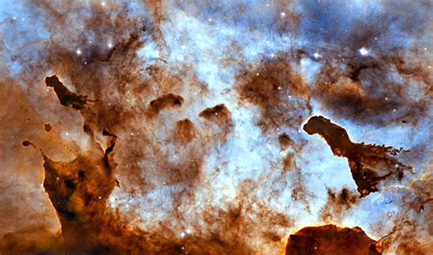Cosmic Ice Sculptures Dust Pillars In The Carina Nebula