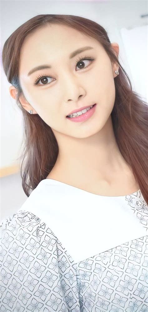 Korean Beauty Asian Girl Anne Hathaway Catwoman Tzuyu Wallpaper