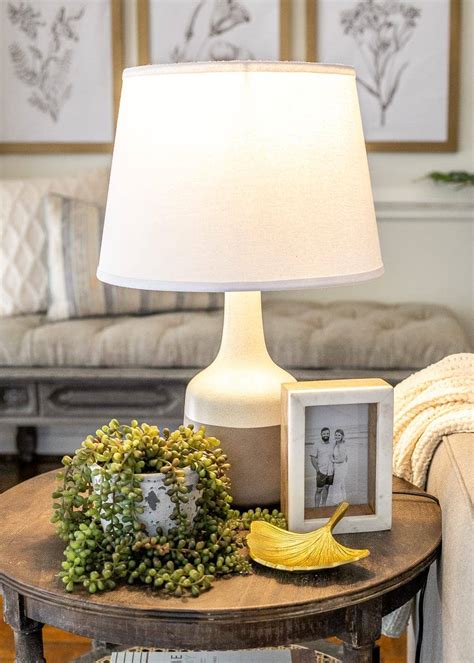 How To Decorate Living Room End Tables | www.resnooze.com