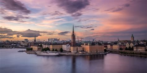 Till en början kommer regionen att ha en åldersindelning om femårsintervall. Stockholms Län - Der Großraum Stockholm | GuidebookSweden