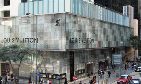 Where Is The Louis Vuitton Headquarters Paul Smith