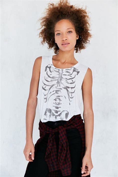 We did not find results for: Future State Painted Rib Cage Muscle Tee | Muscle tees ...