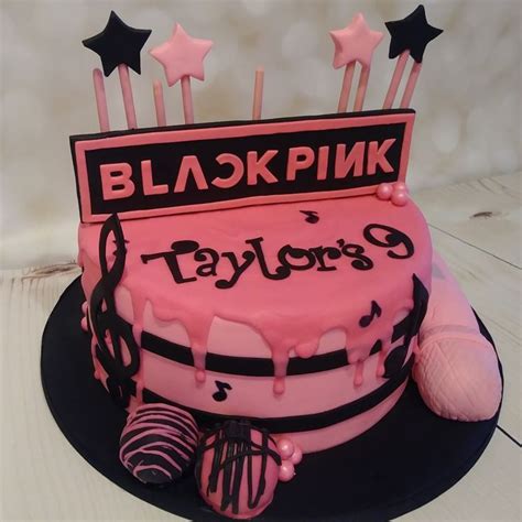 4+1 project is coming @blackpink. Blackpink cake | Bolo, Bolos de aniversário, Aniversario