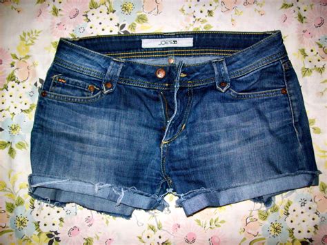 wild and free diy wednesday cut off denim shorts