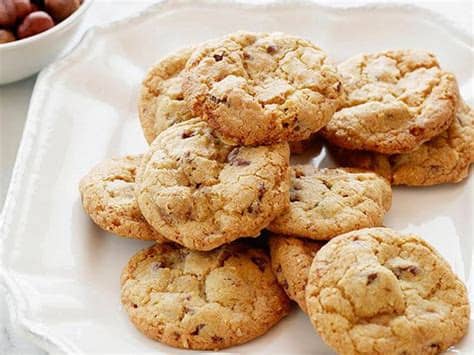 They just look like christmas! Hazelnut Chocolate Chip Cookies Recipe | Giada De ...