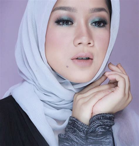 natural simple makeup tutorial indonesia saubhaya makeup