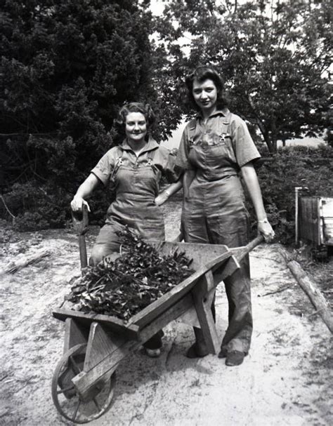 Farmerettes The Women Who Farmed And Gardened For Victory