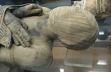 mummy egyptian louvre ancient mummification mummies egypt wrapped egyptians head minya found heart paris earlier 1500 sewage wrapping people history