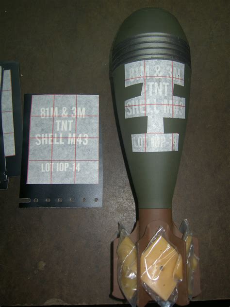 90th Idpg M43 81mm Mortar Round Repainting And Stenciling