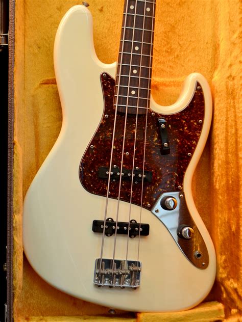 Guitarboss Fender Jazz Bass American Vintage Series 62 Reissue Olympic White