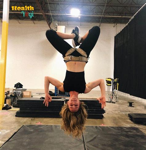 Brec Bassinger Workout Routine And Diet Plan Fitness Training For Stargirl Health Yogi