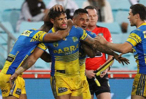 Parramatta eels 💙💛 because of my dad and west's tigers 🧡🖤 cause of my boyfriend. Parramatta Eels vs Brisbane Broncos: NRL live scores, blog ...