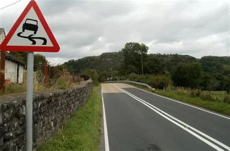 These Are Some Of The Most Misunderstood Road Signs On British Roads