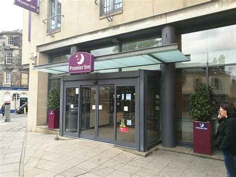 Premier inn edinburgh locations, hours, phone number, map and driving directions. photo0.jpg - Picture of Premier Inn Edinburgh Central ...