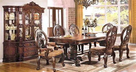 Tuscany Traditional Antique Cherry Formal Dining Room Furniture Set