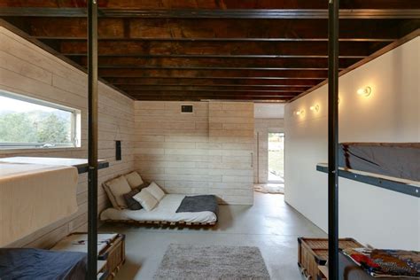 510 Cabin 1000 Square Foot Lake House By Hunter Leggitt Studio