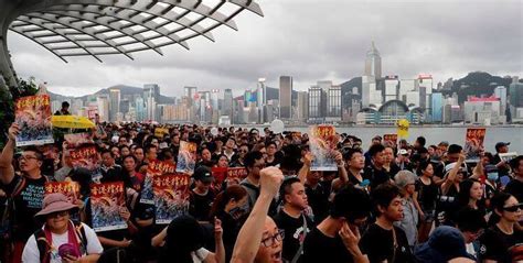 Protest In Hong Kongs Famous Kowloon Tourist Spot Sentinelassam
