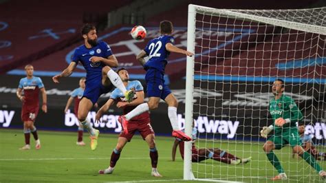 Sneaky from stockport's frank mulhern. Chelsea vs West Ham: Đội hình ra sân và thành tích đối đầu