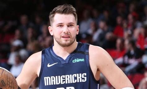 Doncic Firma El Primer Triple Doble De La Burbuja Disney