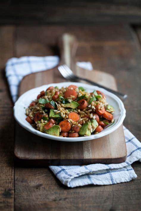 4.6 out of 5 stars 627. Kamut Salad with Chipotle Carrots and Avocado | Naturally Ella