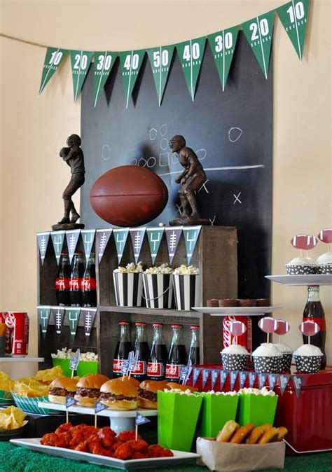 It's a fun way to decorate for your next super bowl or championship sports party. Pin on Sport's Birthday Party