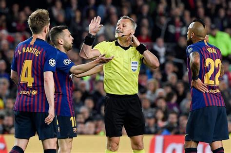 Que no es alfredo landa aunque se le parezca. FC Barcelona: La polémica de Andújar Oliver: "Me parece ...