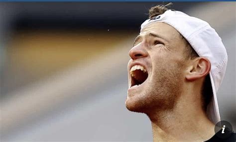 John isner, diego schwartzman and sam querrey will debut fila's legend collection on the hard schwartzman, recent winner in los cabos, will wear the legend colorblock crew, available in two. 'Peque' Schwartzman se hizo gigante y se metió en ...