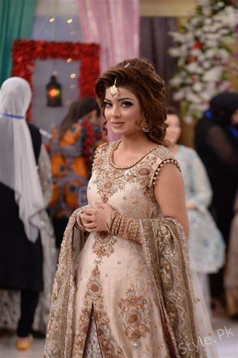 Beautiful Pakistani Bridal Walima Dresses Style Pk
