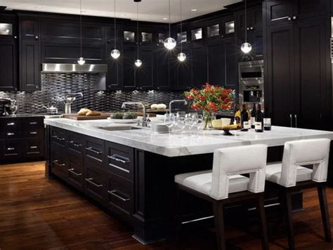 10 Contemporary Black Kitchen Cabinets