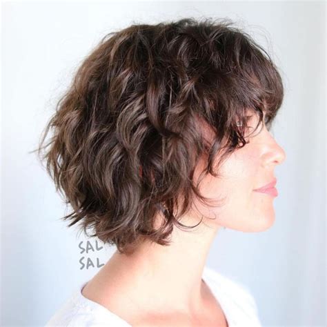 60 Short Shag Hairstyles For 2024 That You Simply Cant Miss Wavy Bob Hairstyles Thick Hair