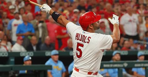 Albert Pujols Chase For 700 Filled With Important Homers In Key