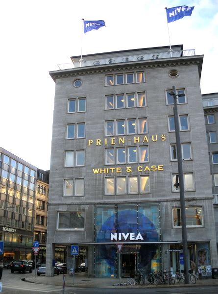 Der bau des nivea haus ham. Nivea Haus
