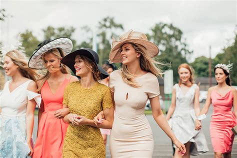 What To Wear To A Wedding As A Guest Women