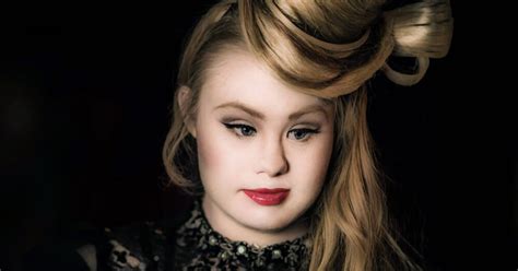 Madeline Stuart Model With Down Syndrome Will Walk At Nyfw