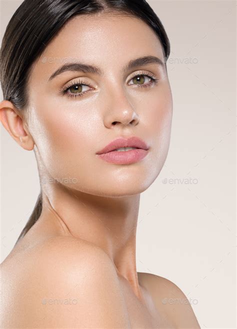 Beautiful Woman Face Healthy Natural Make Up Clean Skin Stock Photo By Kiraliffe