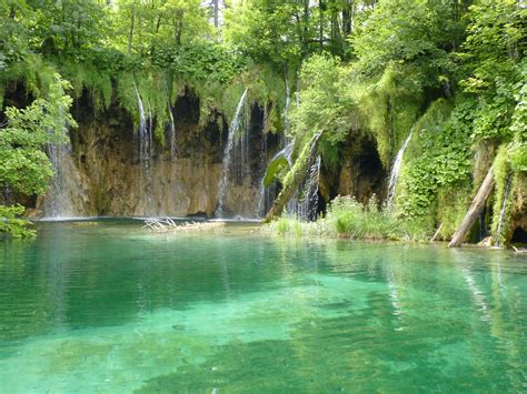 Fileplitvice Lakes Croatia Summer 2011 17 Wikimedia Commons