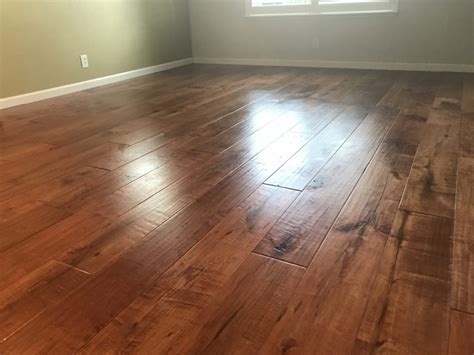 Pre Finished Engineered Maple Hardwood Floors Peninsula Hardwood