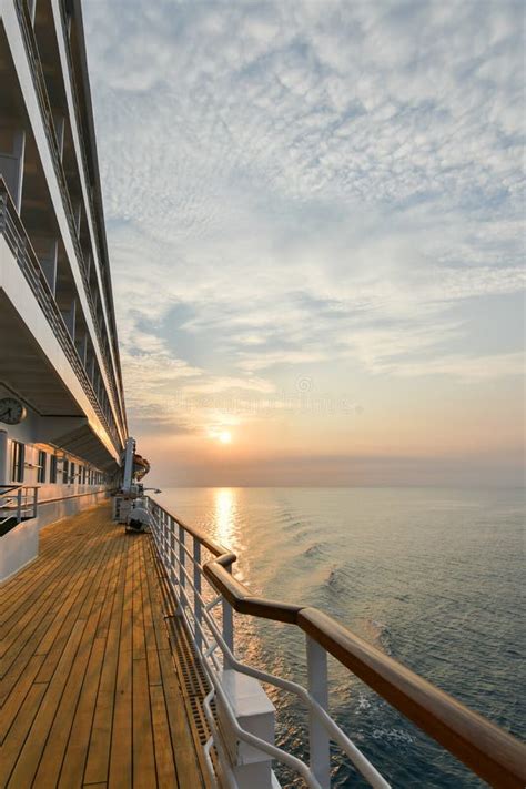 Cruise Ship Deck At Sunset Stock Image Image Of Ocean 89462537