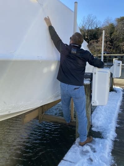 Mother nature is celebrating the winter solstice with a rare meeting of the milky way's two biggest planets. It's Time for the Midwinter Visit to the Boat - Great Lakes Scuttlebutt