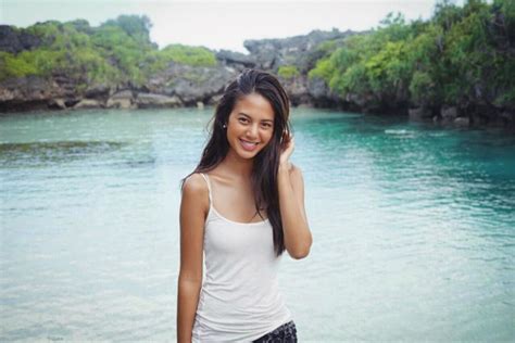 Attila syach tanggapi statusnya sebagai tersangka di kasus dugaan kdrtaktor attila syach dijadwalkan menjalani pemeriksaan sebagai tersangka atas dugaan. Artis Indonesia yang menikah di usia muda