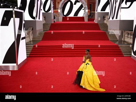 Lashana Lynch Poses For Photographers As She Attends The World Premiere Of The New James Bond