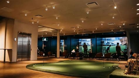 Areas Largest Virtual Indoor Golf Facility Opens