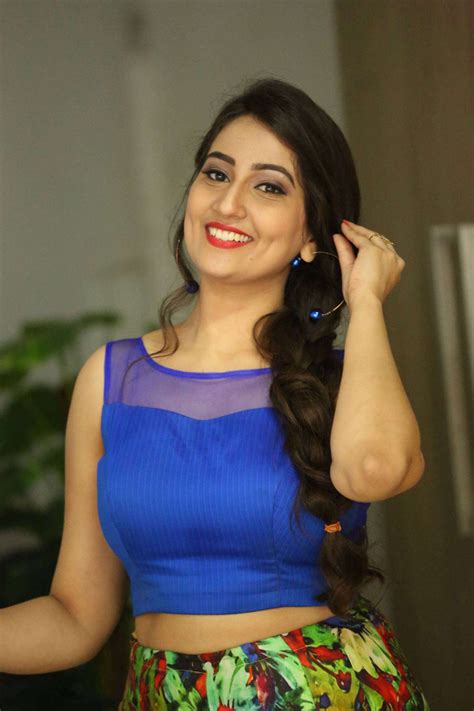 indian tv actress anchor manjusha latest photos in blue dress
