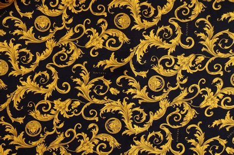 Versace Made In Italy Baroque Print Pure Light Silk Crepe Fabric Cm 220