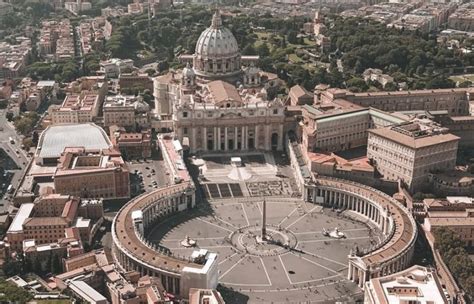 Vista Aérea De San Pedro Del Vaticano En Roma Viajar Es Vida