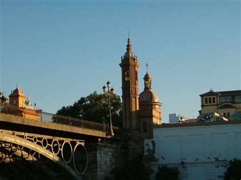 Puente De Triana Bridge Of Triana Sevilla Seville Flickr